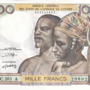 Billet BCEAO 1000 Francs - Couple africains - Fleuve - ND (1980)- Lettre A (Côte d'Ivoire) - Série C.203 - P.103An Prix Cassé