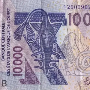 Affaire À Saisir Billet BCEAO 10000 Francs - Masque - Oiseaux - 2012 - Lettre B ( Bénin) - P.218Bi