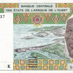 Billet BEAC 500 Francs - Viel homme - Agriculture - 1996 - Lettre K (Sénégal) - P.710Kf Édition Limitée