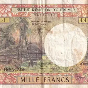 Nouveauté Billet Polynésie Fr. 1000 Francs - Tahitienne - Cerf - ND (2003-2006) - Série M.031 - P.2h
