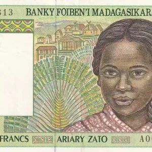 Billet Madagascar 500 Francs - Jeune fille - Bergers - ND (1994) - Petit numéro A00001813 - P.75a Prix Choc