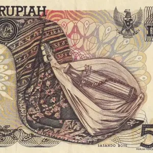Billet Indonésie 5000 Rupiah -Sasando Rote - Volcan -1992 - Série WSF - P.130 Marque