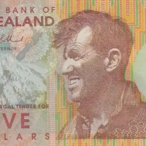 Billet Nouvelle-Zélande 5 Dollars E. Hillary, Mont Everest - Pingouin - 2004 Bon Marché