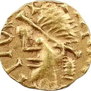 Prix Cassé Bourgogne / Jura ?, trémissis indéterminé à la tête à gauche et croix, c.600-650