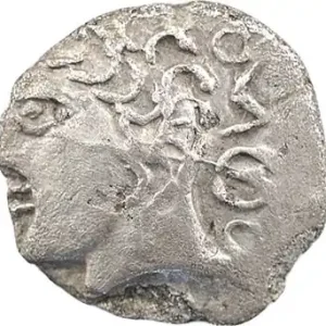 Must-Have Carnutes/Bituriges, drachme KOIIOC à l’oiseau, c.60-52 av. J.-C