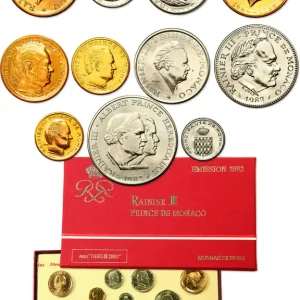 MONACO Série FDC (1, 5, 10 et 20 Centimes, 1/2, 1, 2, 5 et 100 Francs, 10 Francs Rainier III et 10 Francs Princesse Grace) 1982 Paris fwo_877573 Monde Offre Du Jour